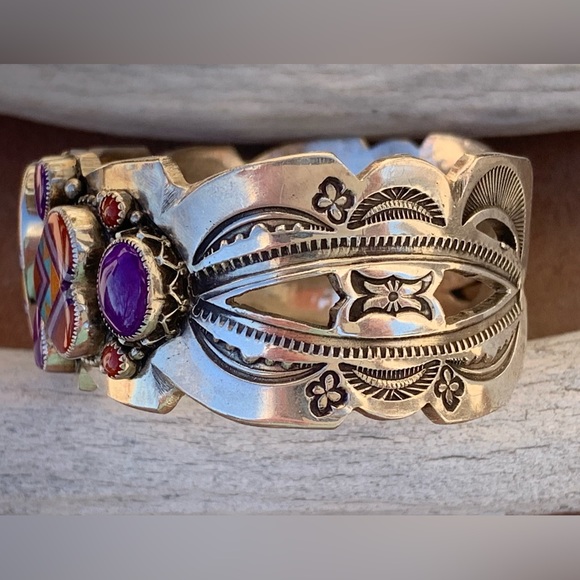 Aldrich Art * stunning Red Coral & Sugilite Inlay Trio Heart Cuff Bracelet - Picture 10 of 13